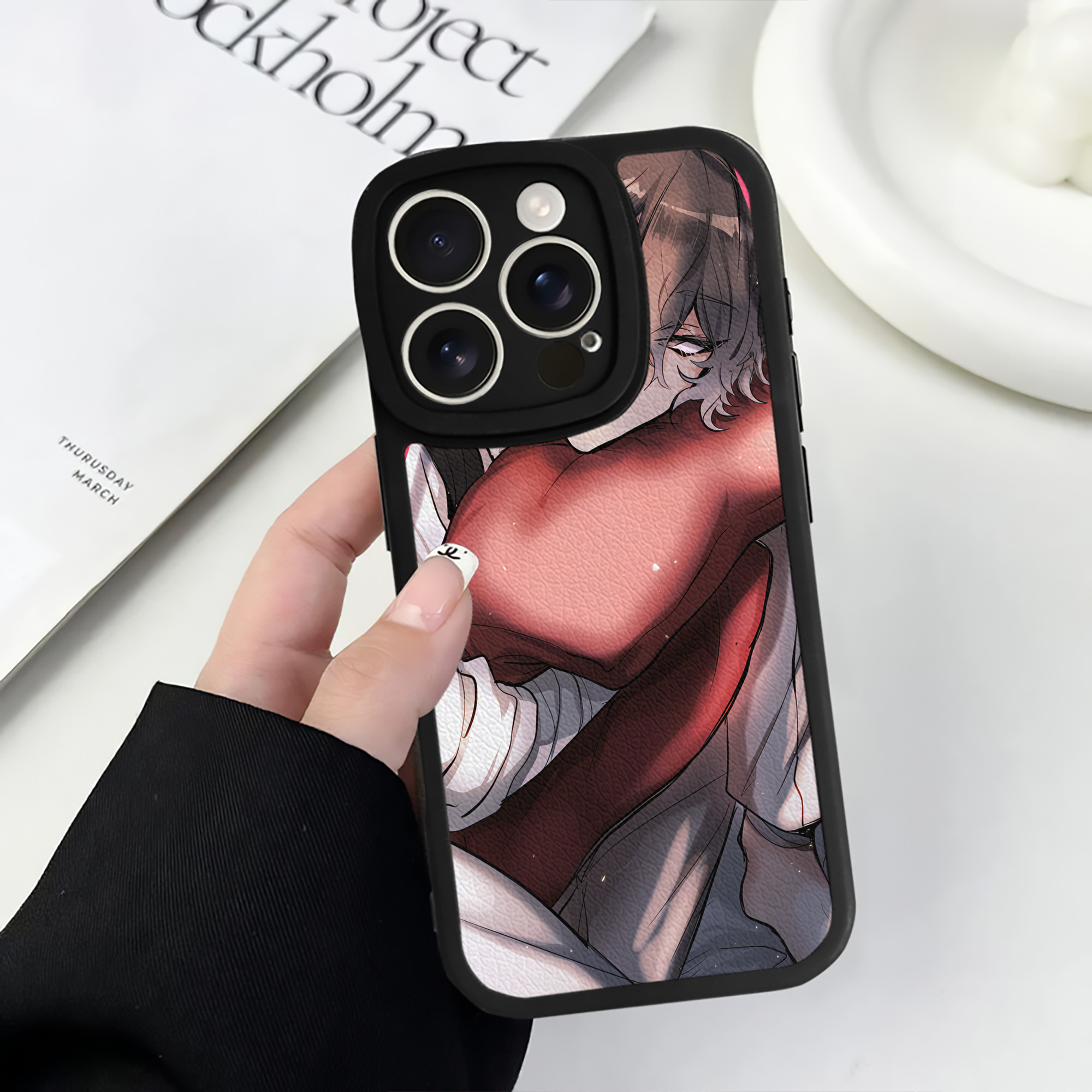 （画像用） 文豪ストレイドッグス Bungo Stray Dogs 【iPhone 16シリーズ対応】シリコンスマホケース（レザー調） 材質：シリコン